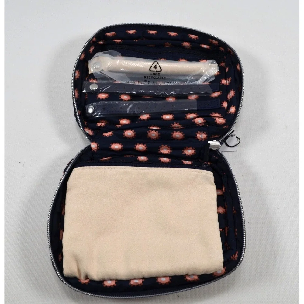 Vera Bradley Zip-around Jewelry Folio in Tangier Paisley Nwt's